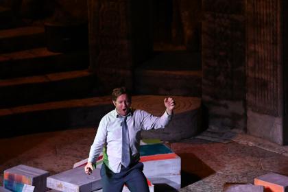 A Night in November - Soda Bread Theatre