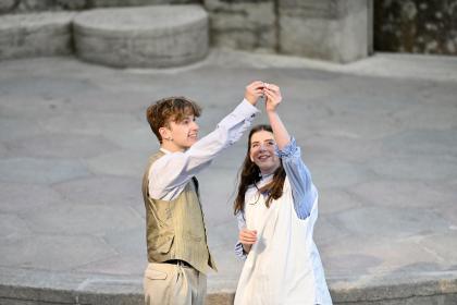 Kipps : BROS Theatre Company