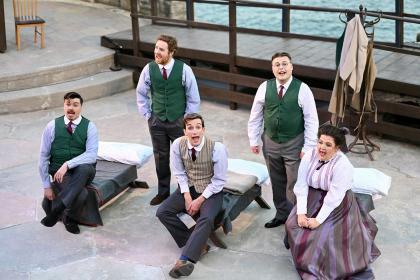 Kipps : BROS Theatre Company