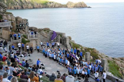 Ocean World - Wednesday Performance