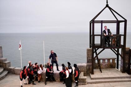 Shakespeare in Love - Shattered Windscreen