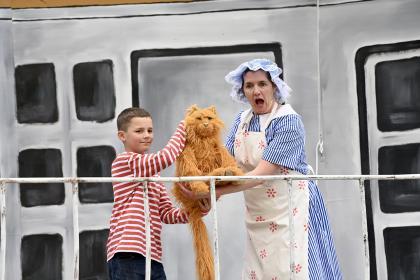 The Lighthouse Keeper's Lunch - Minack Youth Theatre