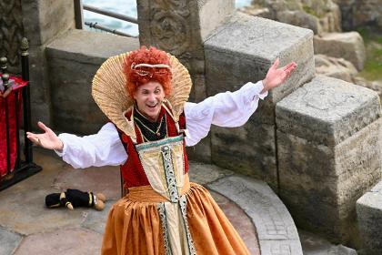 Horrible Histories : Terrible Tudors