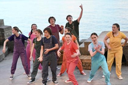 Joseph and the Amazing Technicolor Dreamcoat - Kidz R Us