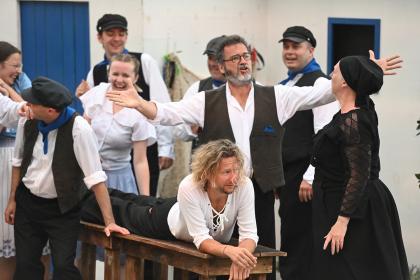 Captain Corelli's Mandolin - Shattered Windscreen