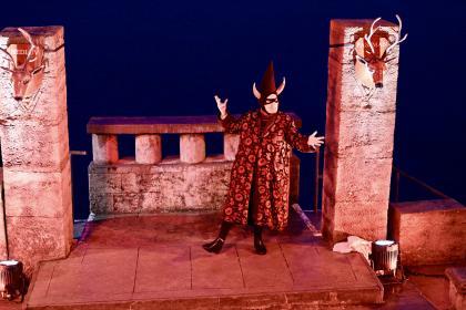 Duffy Beats the Devil - Scary Little Girls