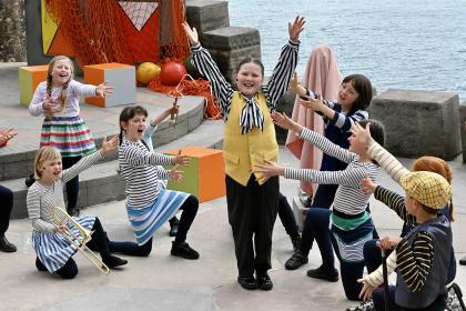 Giants by John Brolly & Ben Sutcliffe