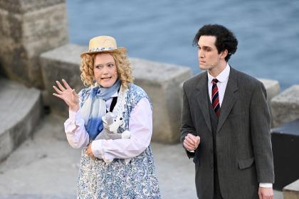 Jeeves and Wooster - Newport playgoers Society