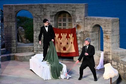 Jeeves and Wooster - Newport playgoers Society