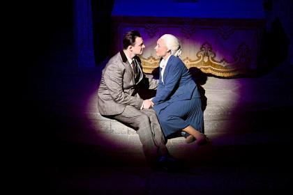 Evita - Helston Theatre Company