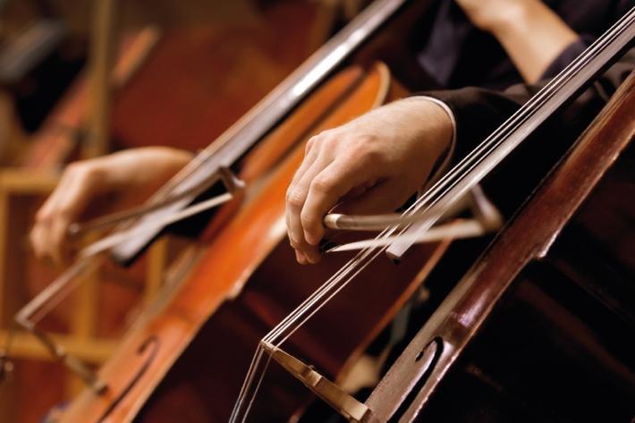 Close up of cello playing